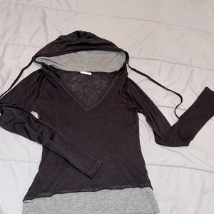 American Vintage: Sheer and Super Soft Hoodie. sz Small.